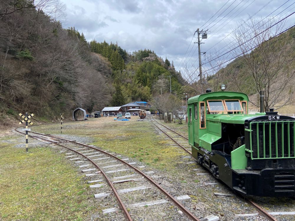 現代に残る森林鉄道の面影 | 信州遠山郷
